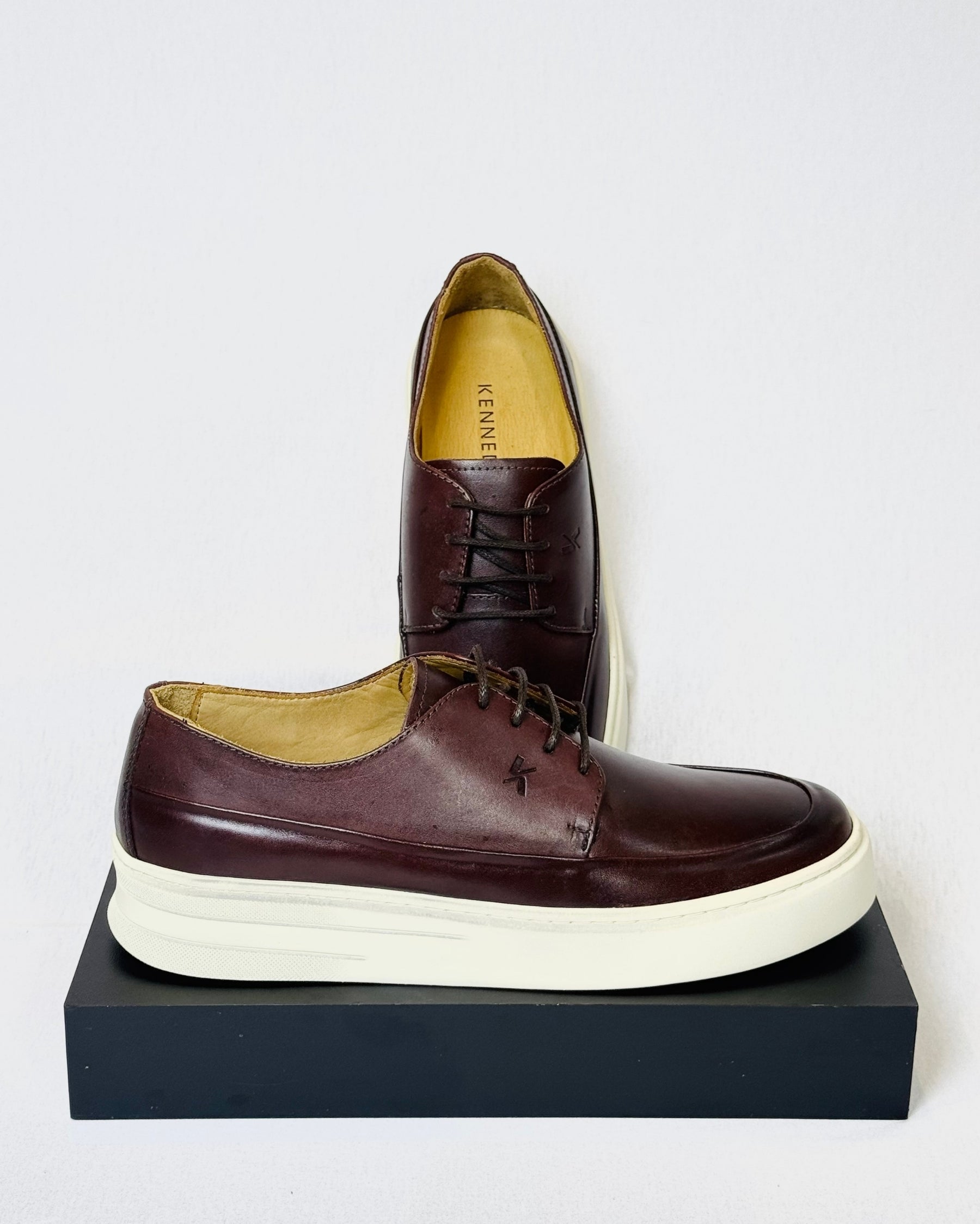 Sneaker Derby Social Vinho com Branco - Kennedy Store