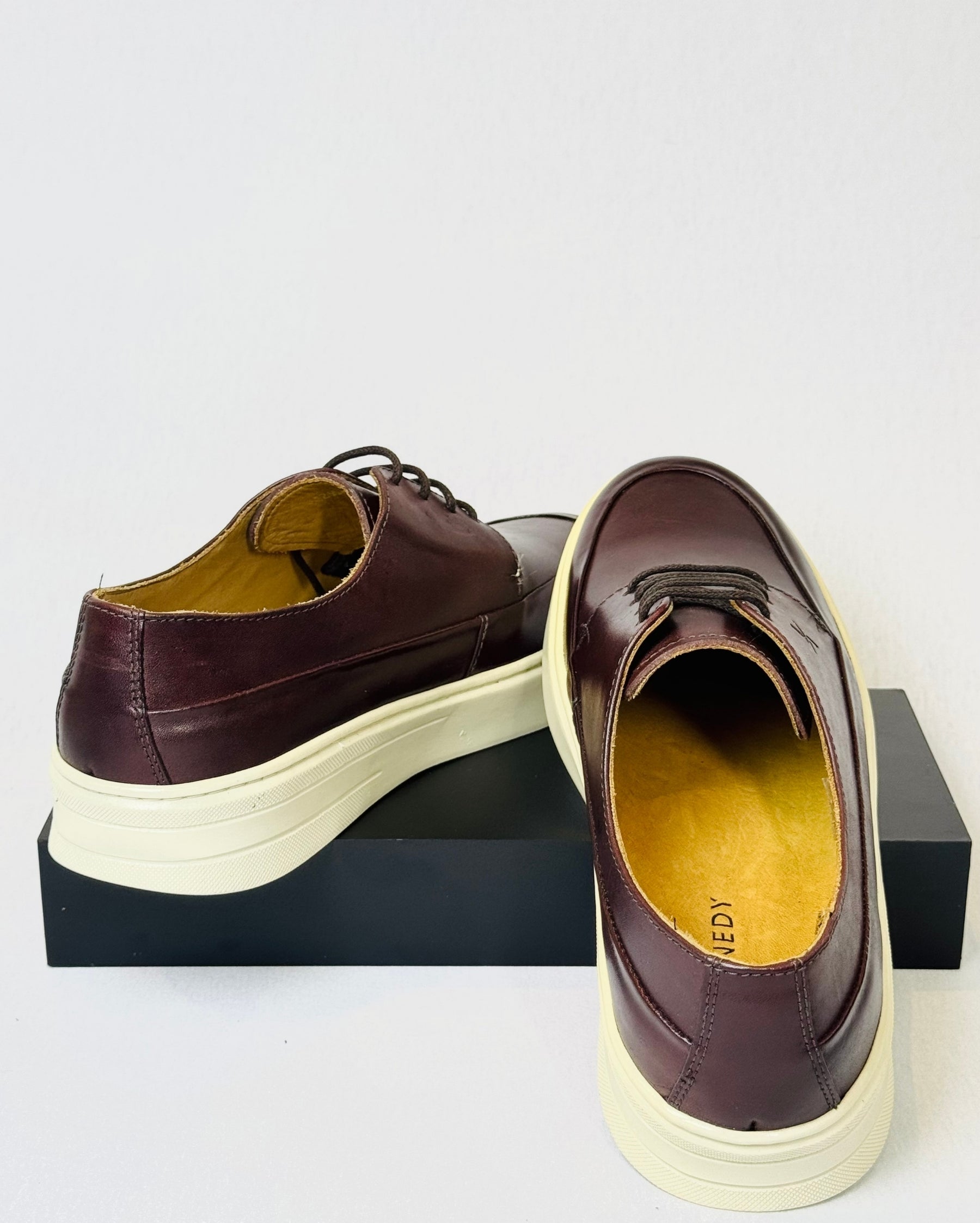 Sneaker Derby Social Vinho com Branco - Kennedy Store