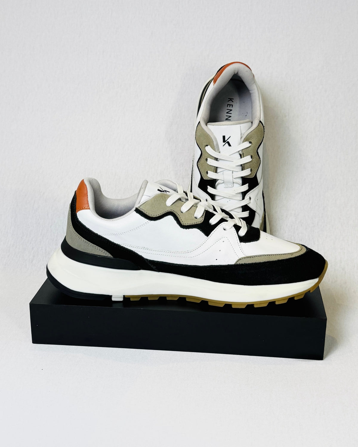 Sneaker Flow - Kennedy Store