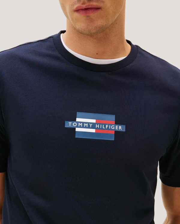 Camiseta Tommy Hilfiger Logo Central